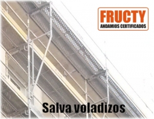 Pieza especial para salvar voladizos de cubiertas